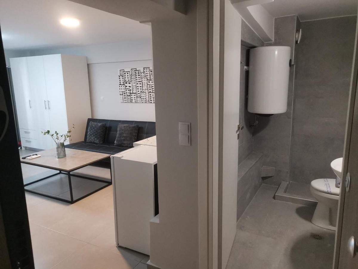 Апартаменты New Cozy Studio In Aigaleo Афины Экстерьер фото